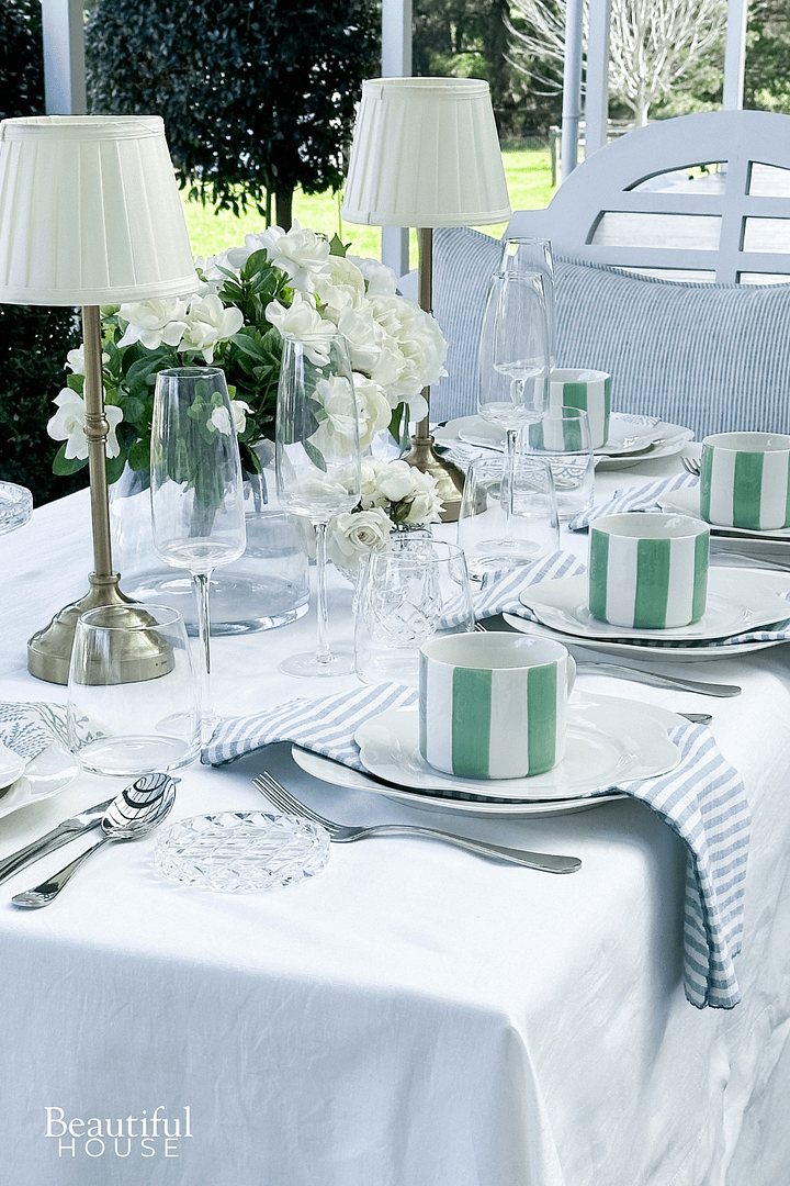 The Art of Creating A Beautiful Table Setting